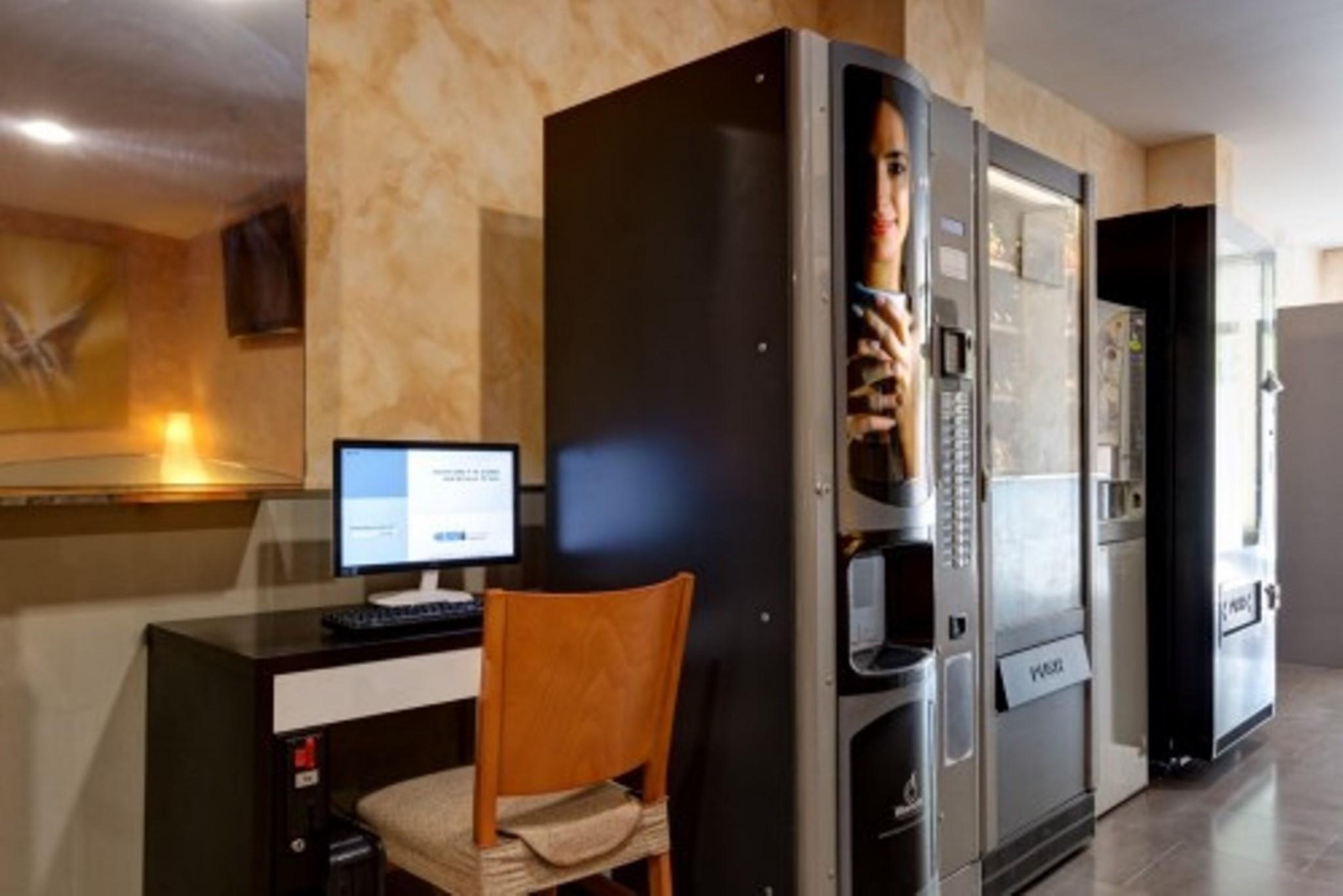 Hostal Barcelone Extérieur photo